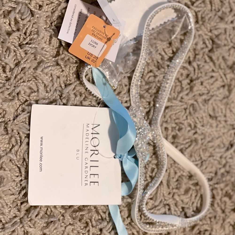 Bling Belt—NEVER WORN!